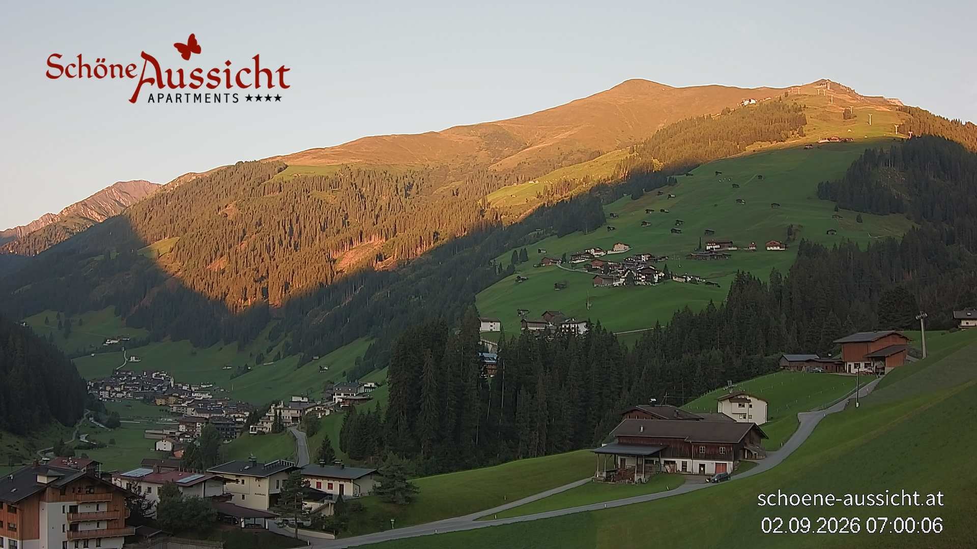 Archiv Foto Webcam Tux Lanersbach - Ausblick Appartements Schöne Aussicht