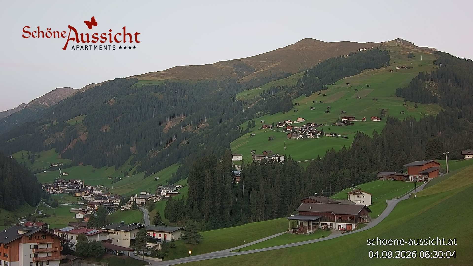 Archiv Foto Webcam Tux Lanersbach - Ausblick Appartements Schöne Aussicht