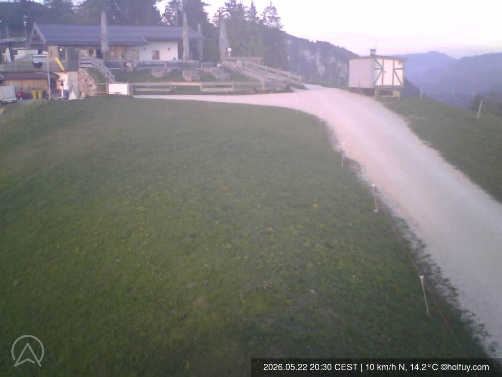 Archiv Foto Webcam Rauschberg in Ruhpolding - Startplatz Drachenflieger
