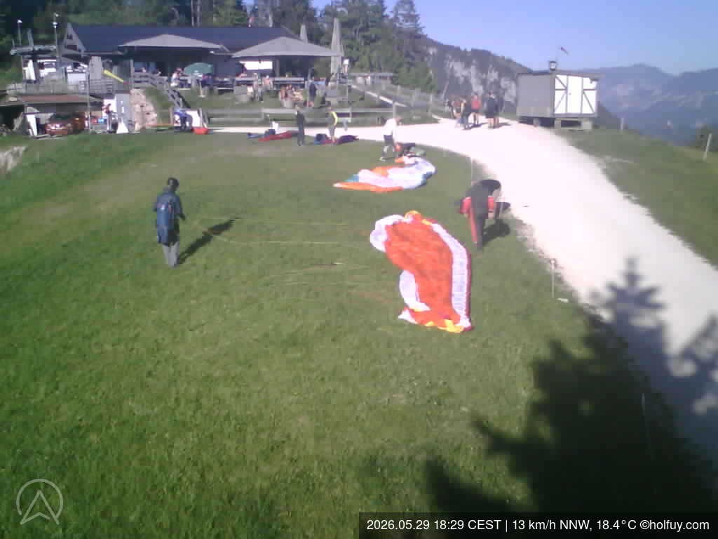 Archiv Foto Webcam Rauschberg in Ruhpolding - Startplatz Drachenflieger