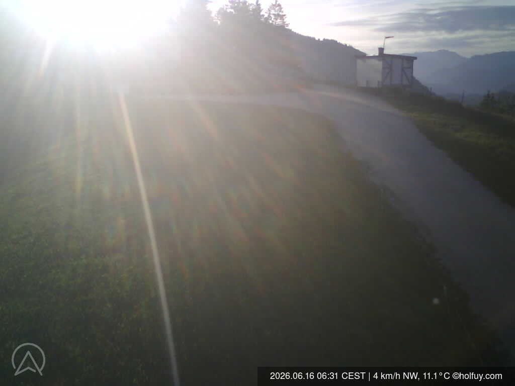 Archiv Foto Webcam Rauschberg in Ruhpolding - Startplatz Drachenflieger