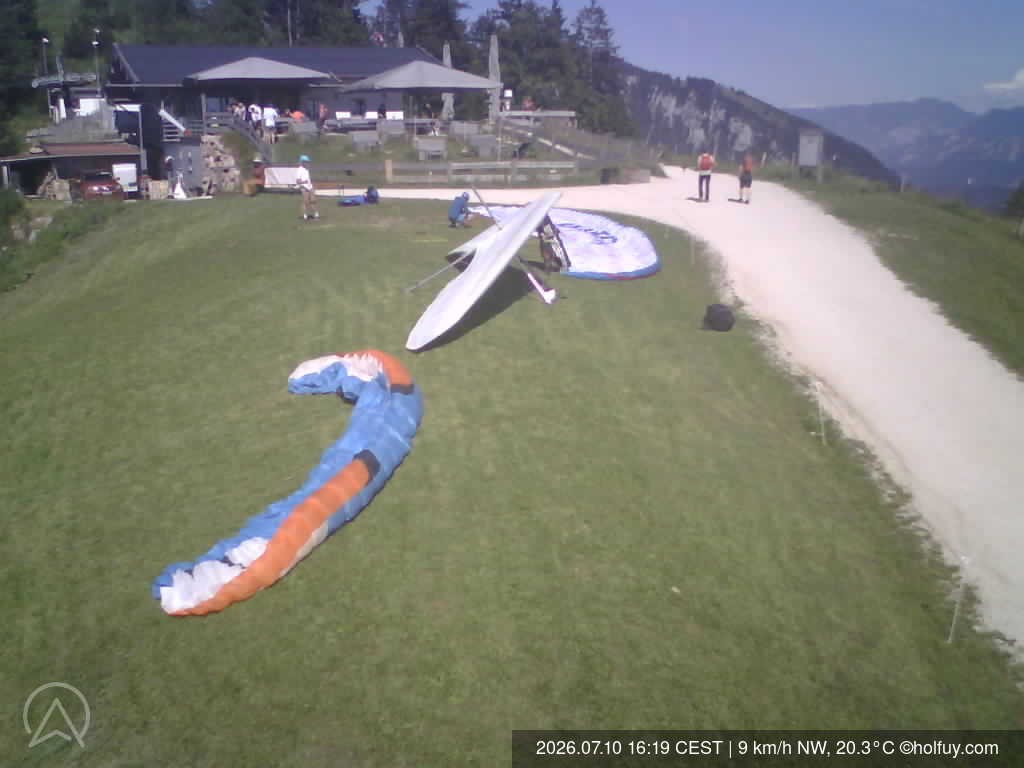 Archiv Foto Webcam Rauschberg in Ruhpolding - Startplatz Drachenflieger