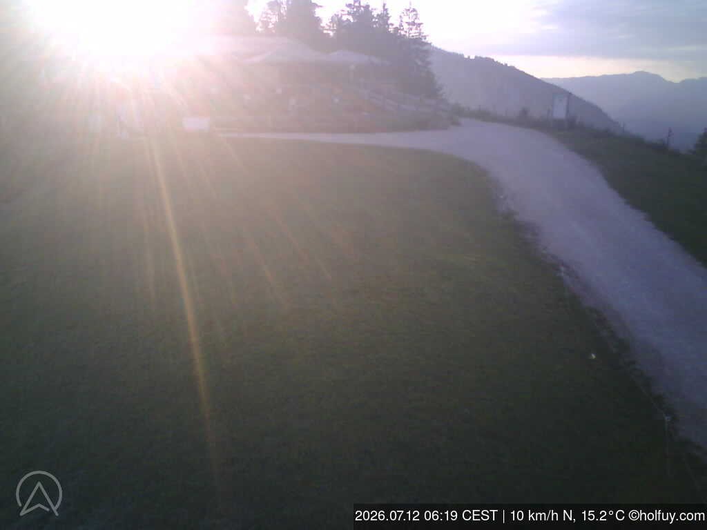 Archiv Foto Webcam Rauschberg in Ruhpolding - Startplatz Drachenflieger