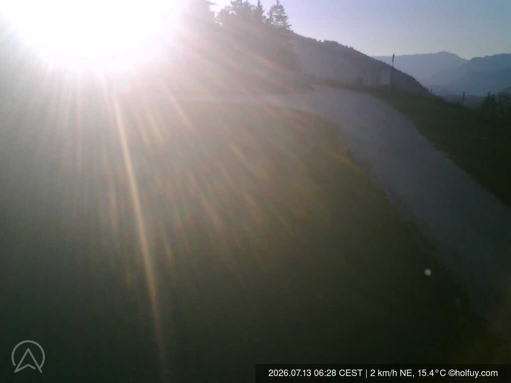 Archiv Foto Webcam Rauschberg in Ruhpolding - Startplatz Drachenflieger