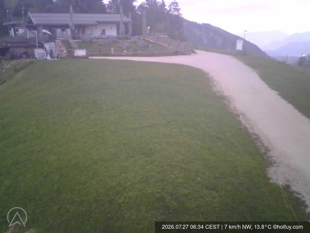 Archiv Foto Webcam Rauschberg in Ruhpolding - Startplatz Drachenflieger