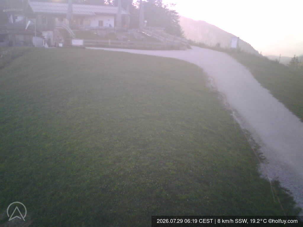 Archiv Foto Webcam Rauschberg in Ruhpolding - Startplatz Drachenflieger