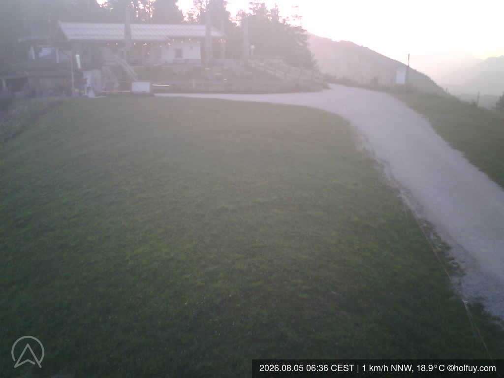 Archiv Foto Webcam Rauschberg in Ruhpolding - Startplatz Drachenflieger