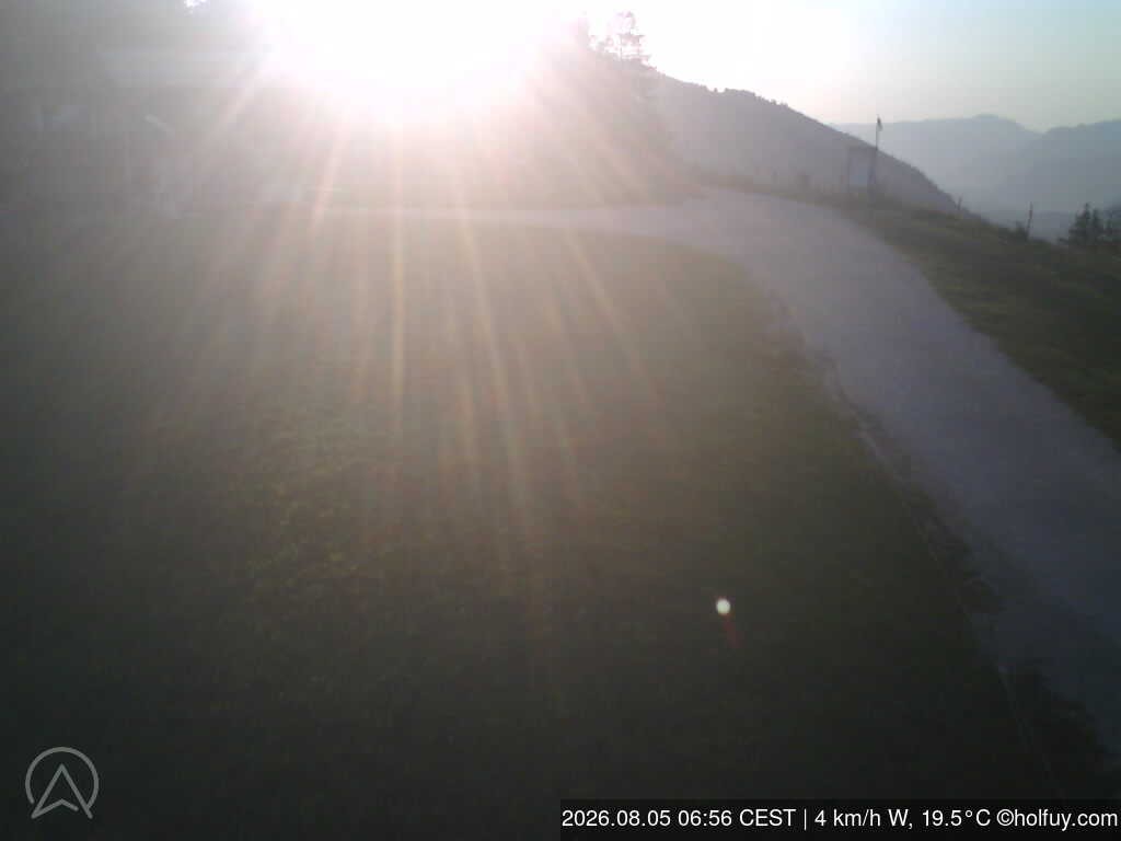 Archiv Foto Webcam Rauschberg in Ruhpolding - Startplatz Drachenflieger