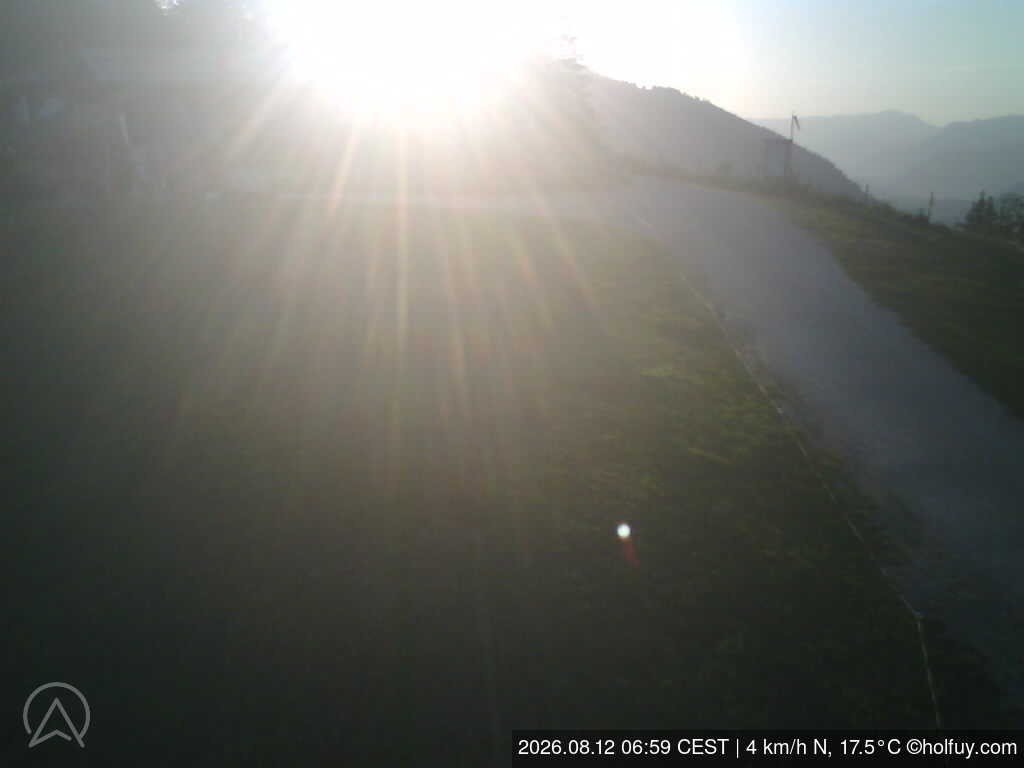 Archiv Foto Webcam Rauschberg in Ruhpolding - Startplatz Drachenflieger