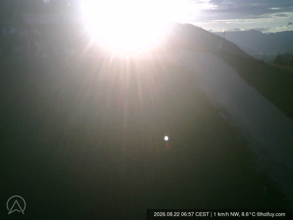 Archiv Foto Webcam Rauschberg in Ruhpolding - Startplatz Drachenflieger