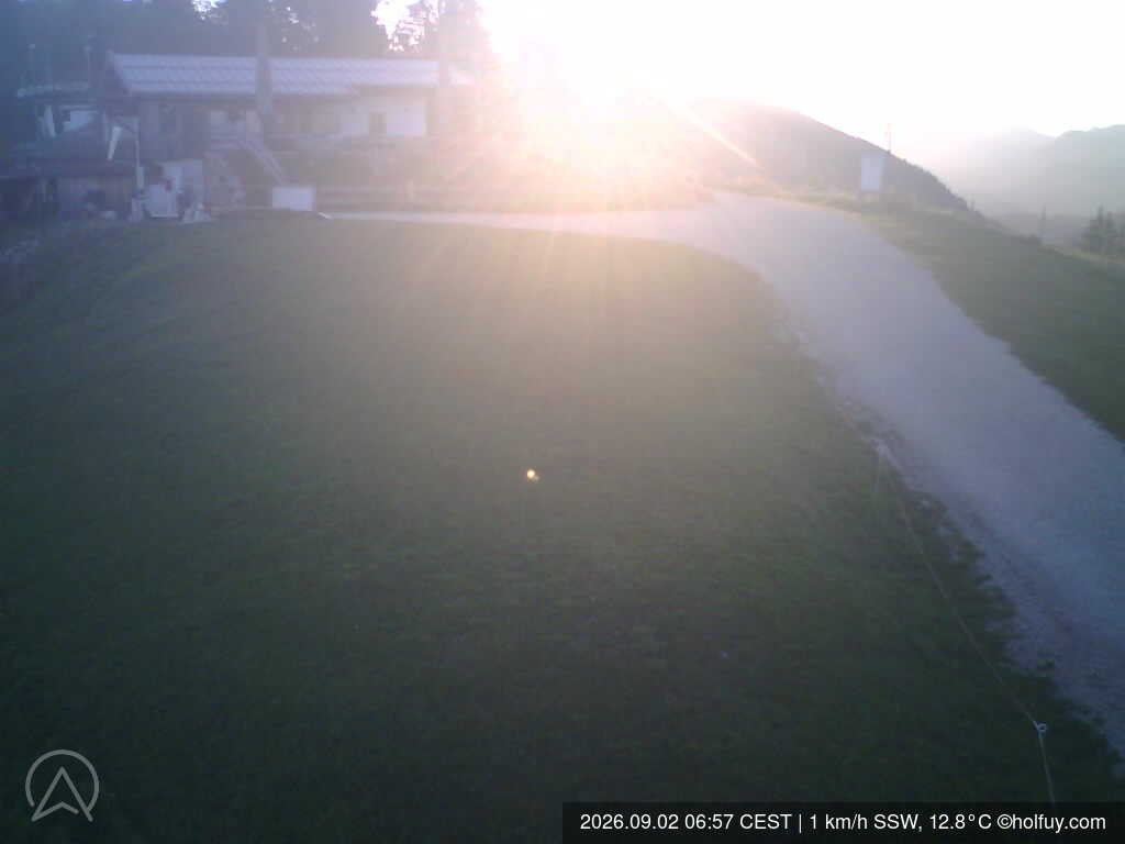 Archiv Foto Webcam Rauschberg in Ruhpolding - Startplatz Drachenflieger