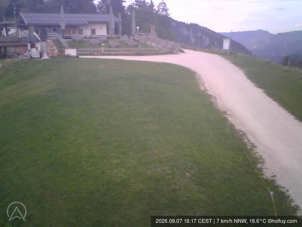 Archiv Foto Webcam Rauschberg in Ruhpolding - Startplatz Drachenflieger