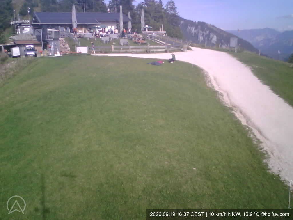 Archived image Webcam Mt. Rauschberg Hang Gliding