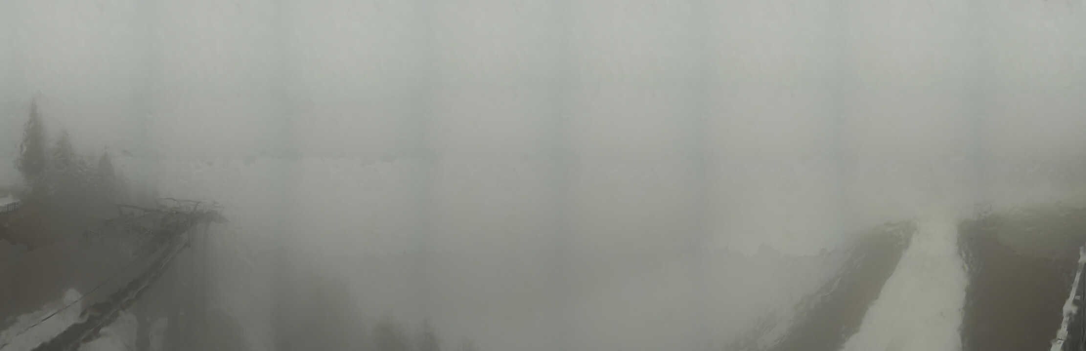 Archiv Foto Webcam Tarvisio - Bergstation Monte Lussari