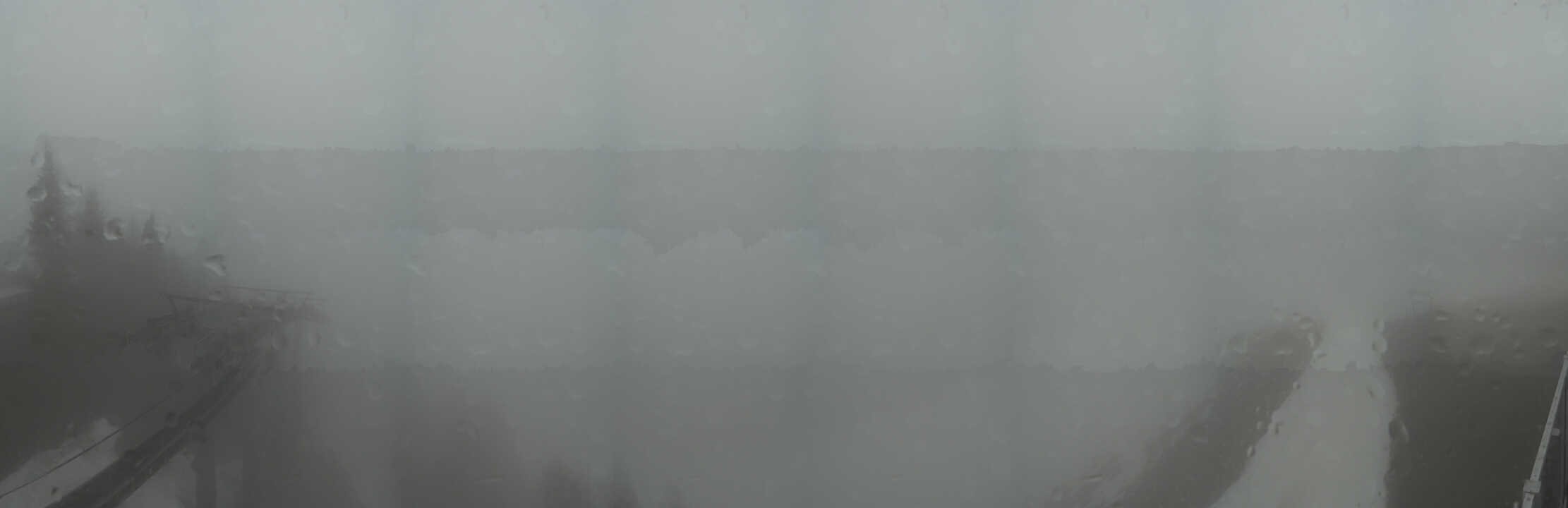 Archiv Foto Webcam Tarvisio - Bergstation Monte Lussari