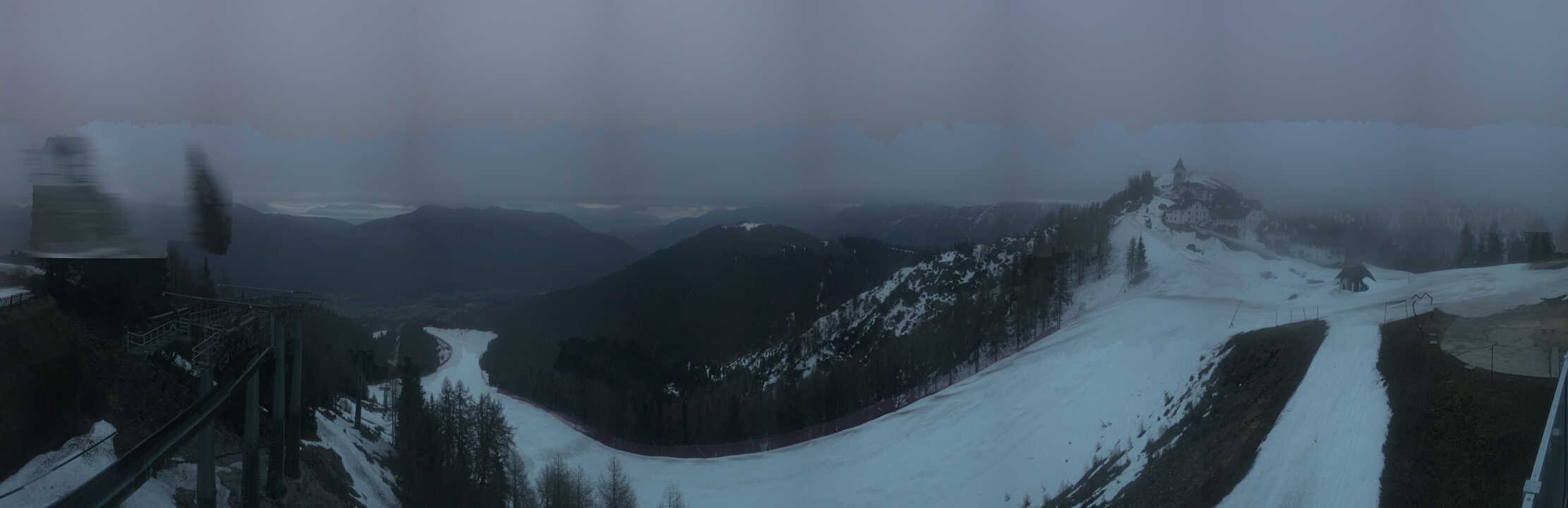 Archived image Webcam Top station Monte Lussari