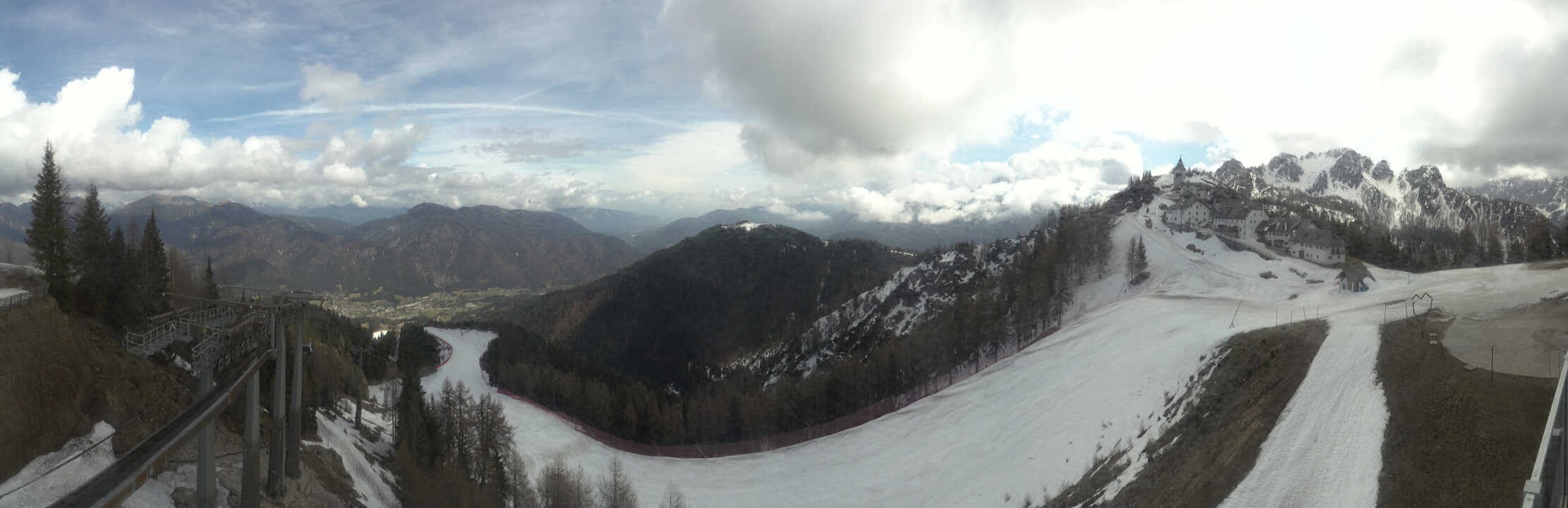 Archived image Webcam Top station Monte Lussari