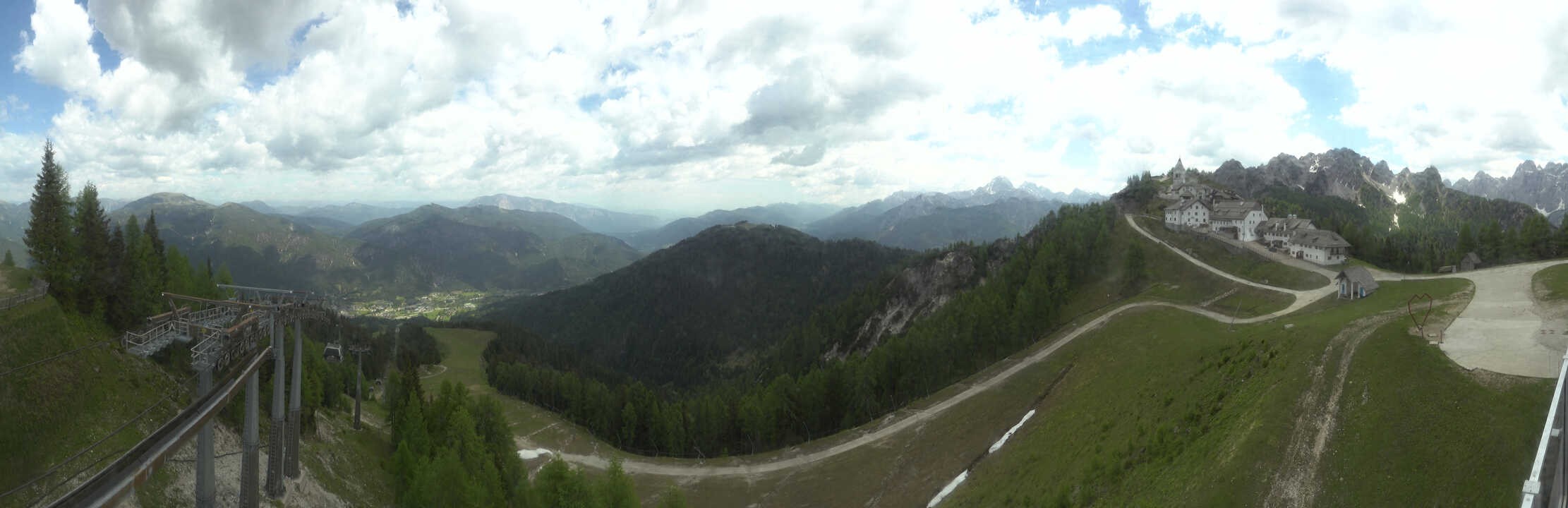 Archived image Webcam Top station Monte Lussari