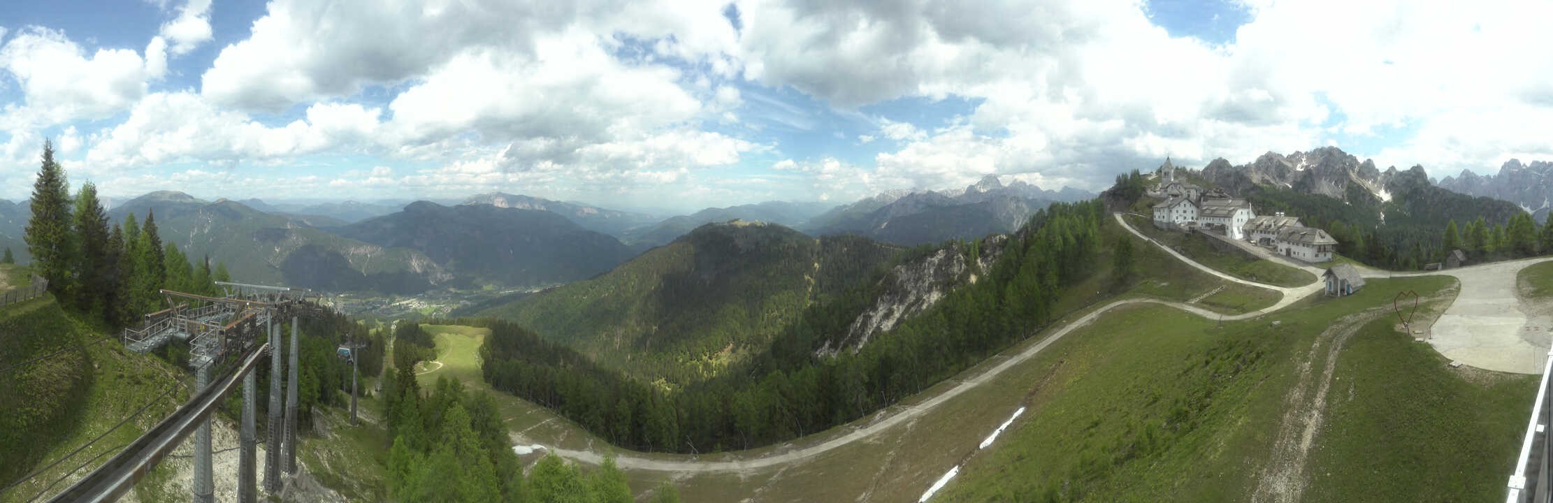 Archived image Webcam Top station Monte Lussari