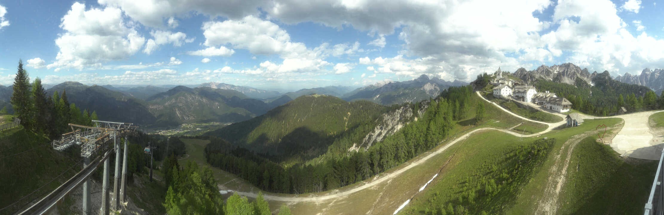 Archived image Webcam Top station Monte Lussari