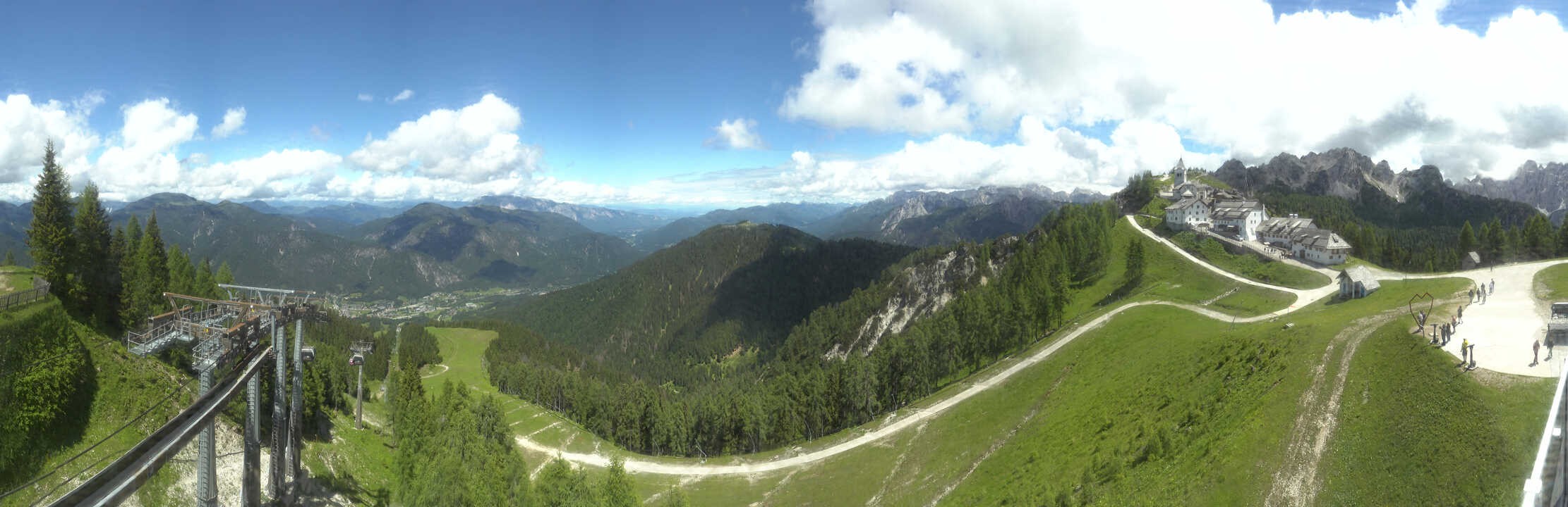 Archived image Webcam Top station Monte Lussari