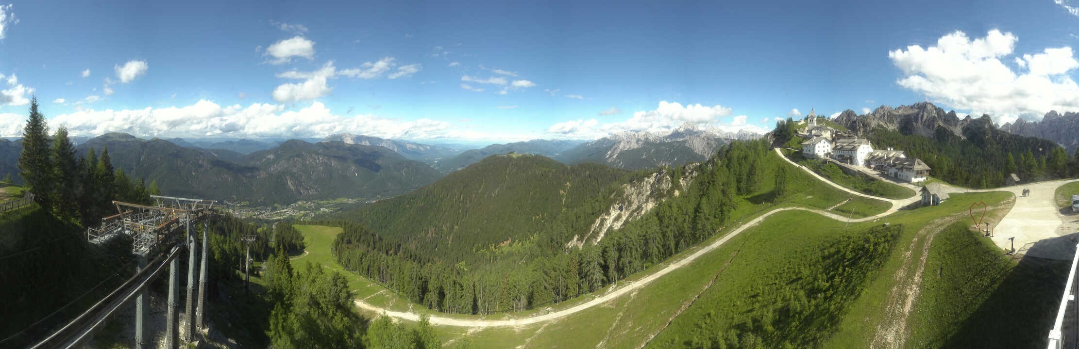 Archived image Webcam Top station Monte Lussari