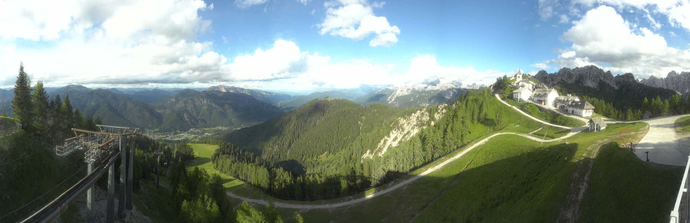 Archived image Webcam Top station Monte Lussari