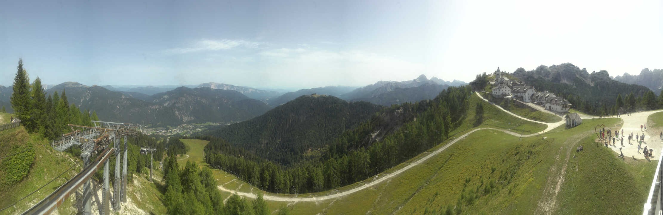 Archiv Foto Webcam Tarvisio - Bergstation Monte Lussari