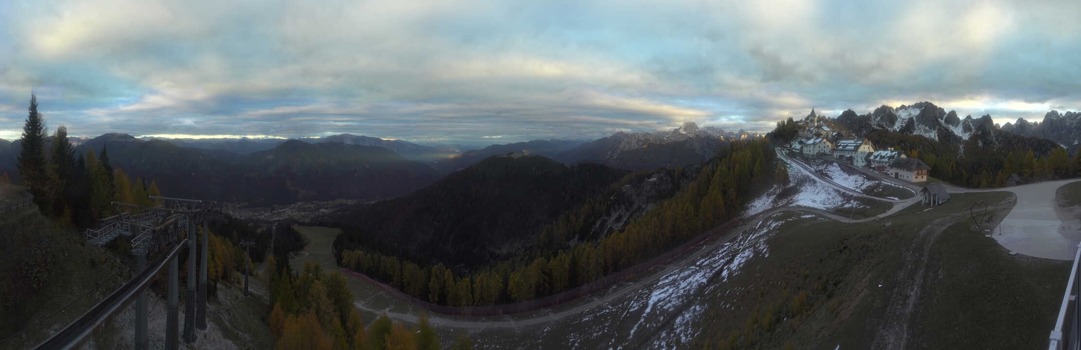 Archived image Webcam Top station Monte Lussari