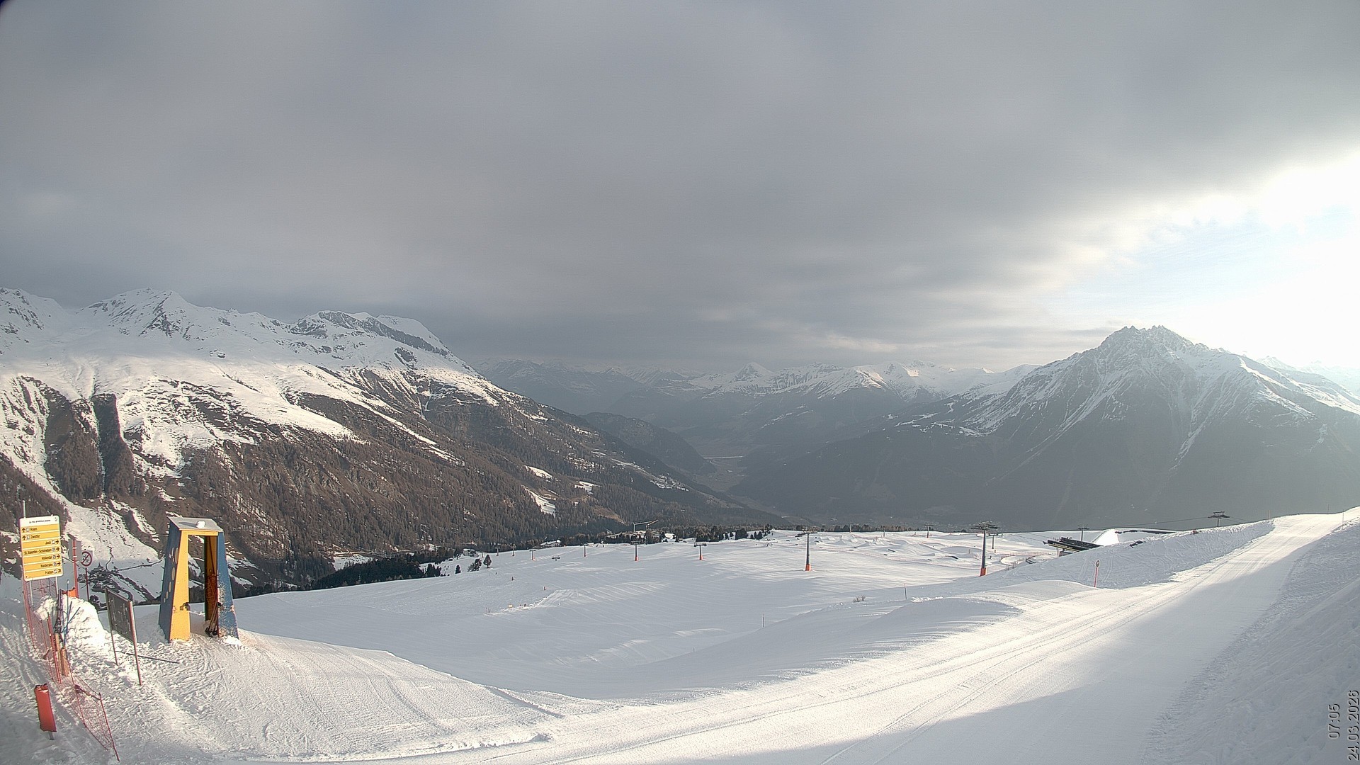Archived image Webcam View Rojen Mountain, Vinschgau