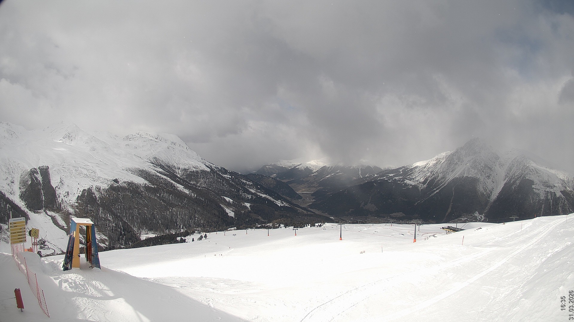 Archiv Foto Webcam Blick vom Rojen - Vinschgau