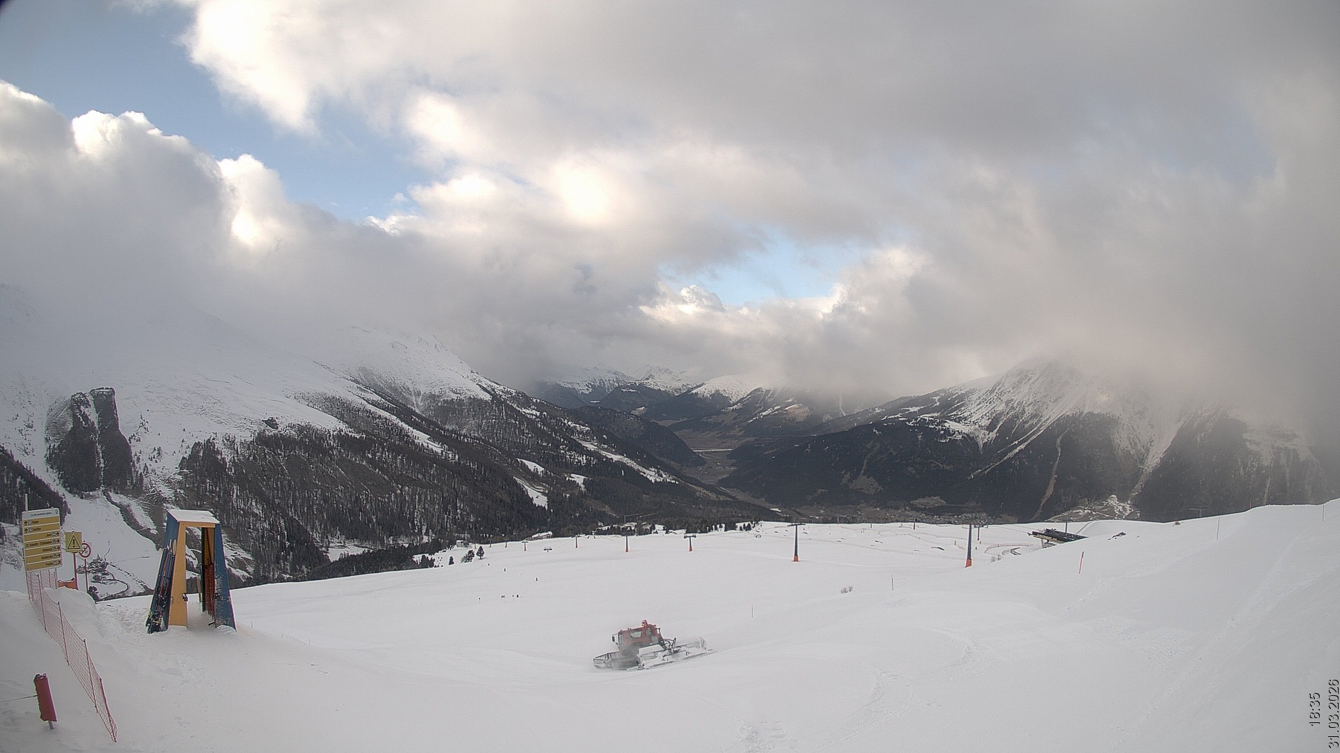 Archiv Foto Webcam Blick vom Rojen - Vinschgau