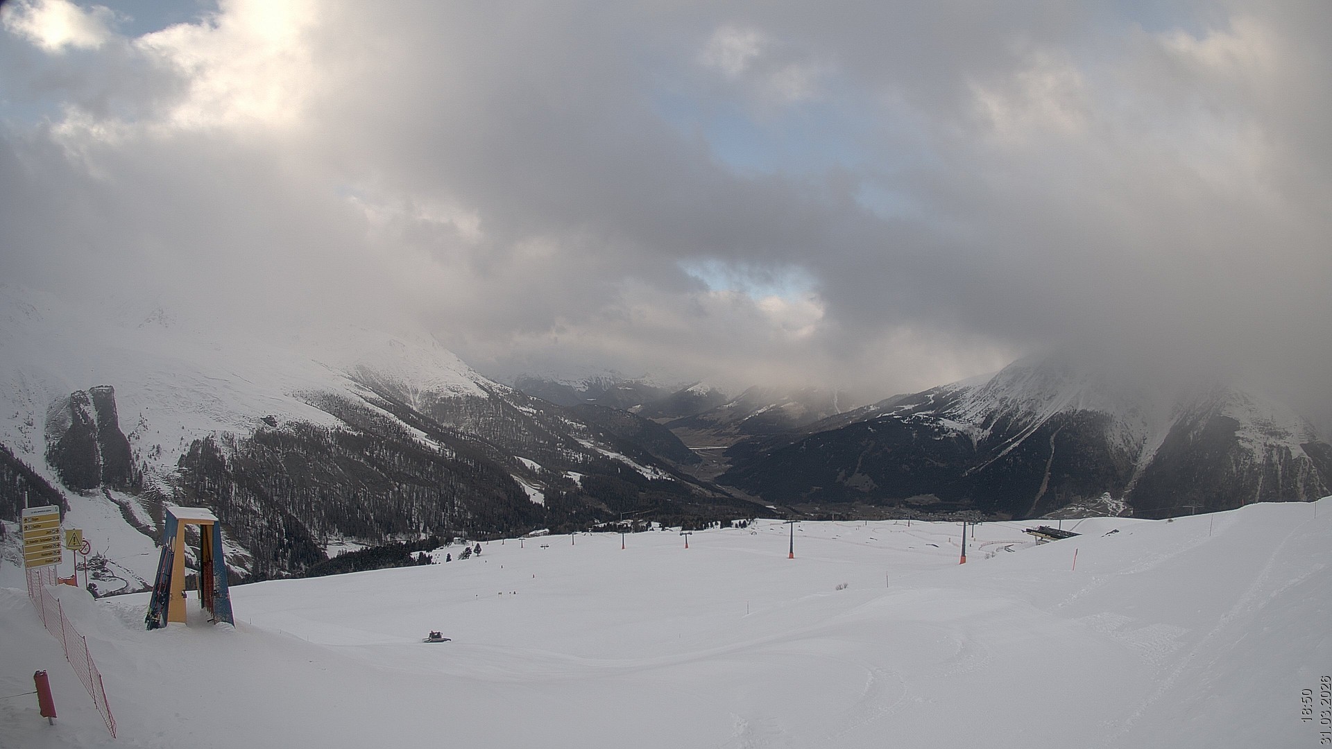 Archiv Foto Webcam Blick vom Rojen - Vinschgau
