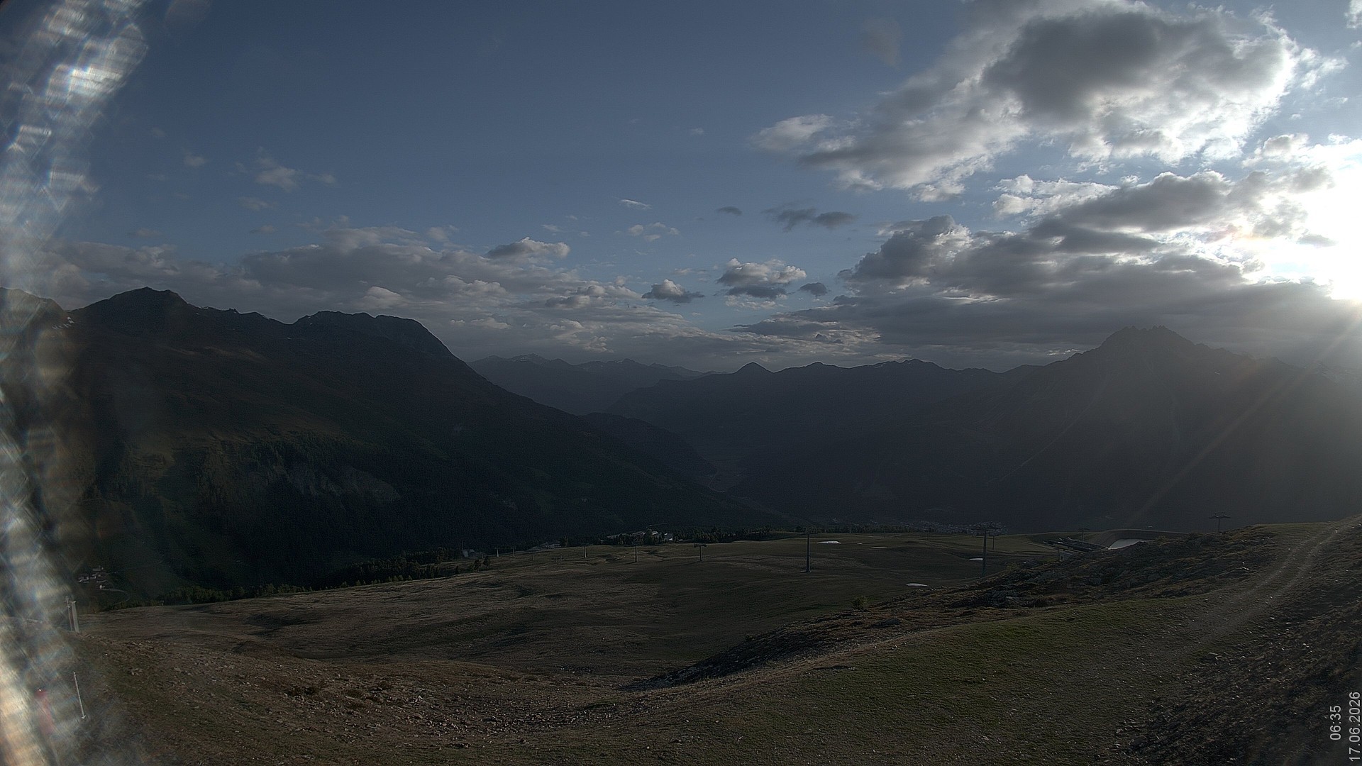 Archiv Foto Webcam Blick vom Rojen - Vinschgau