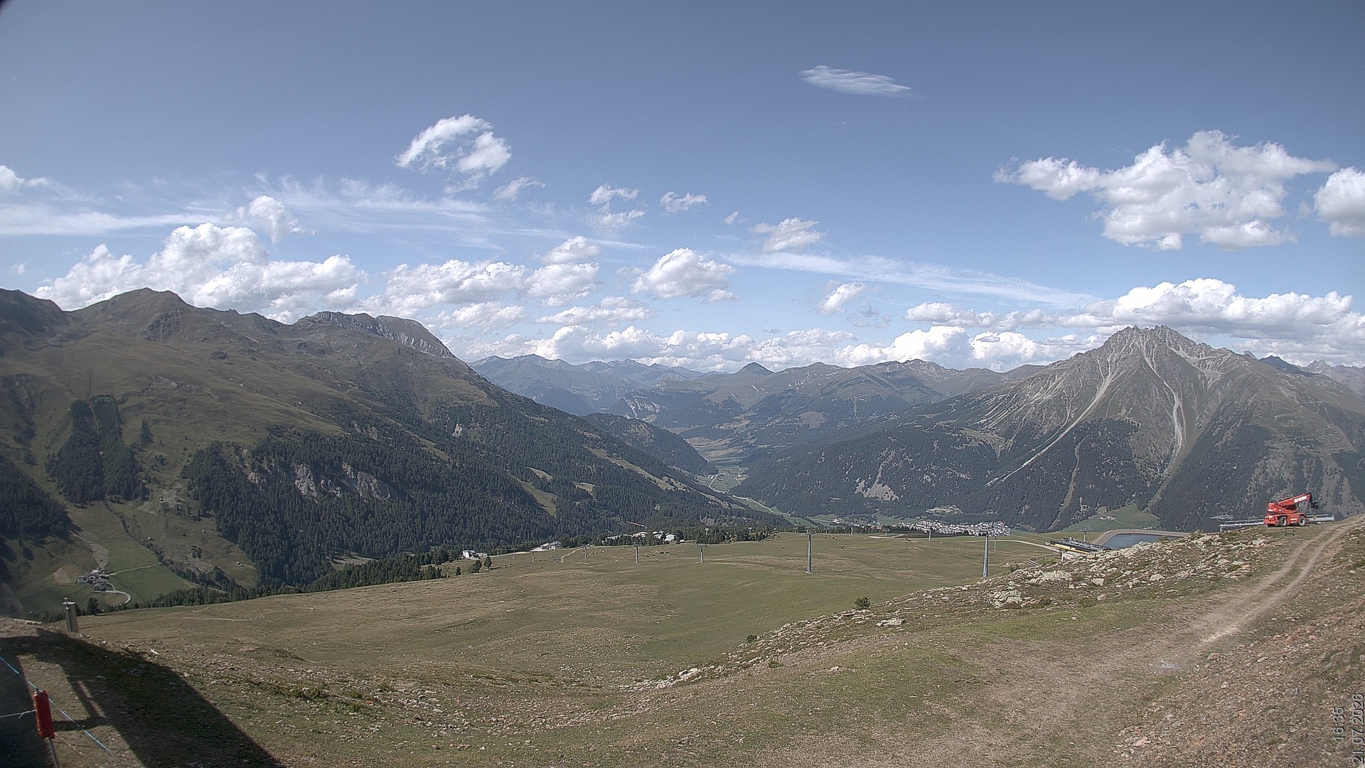 Archived image Webcam View Rojen Mountain, Vinschgau