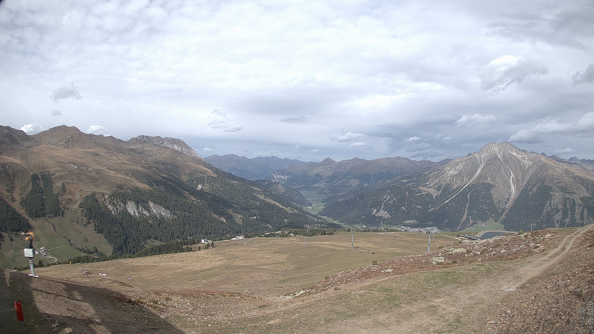 Archived image Webcam View Rojen Mountain, Vinschgau