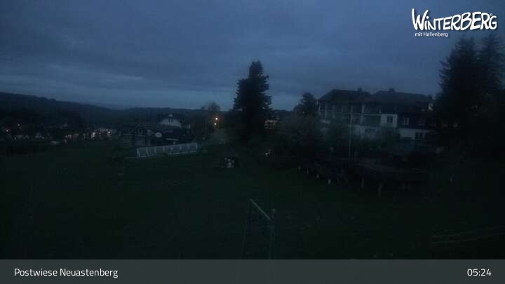 Archived image Webcam Neuastenberg Village and Slopes