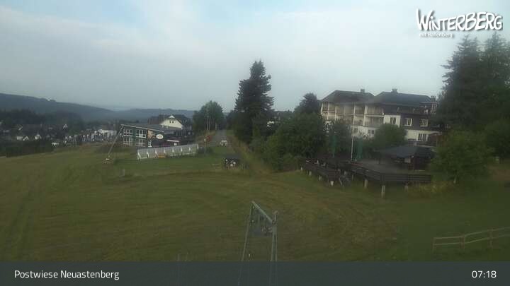 Archived image Webcam Neuastenberg Village and Slopes
