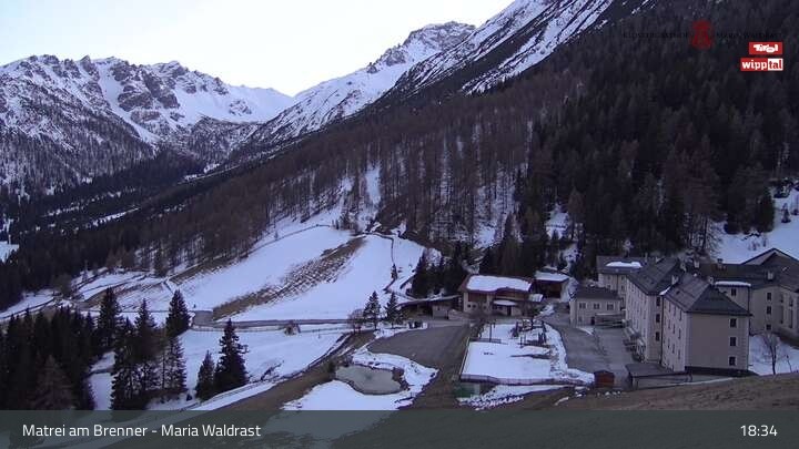 Archiv Foto Webcam Wallfahrt Maria Waldrast am Brenner
