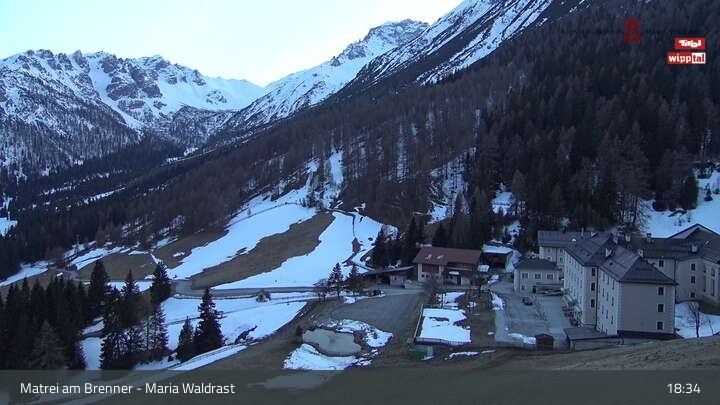 Archiv Foto Webcam Wallfahrt Maria Waldrast am Brenner