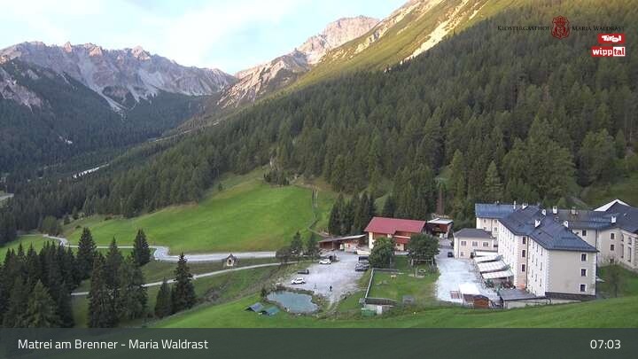 Archived image Webcam Pilgrimage Maria Waldrast