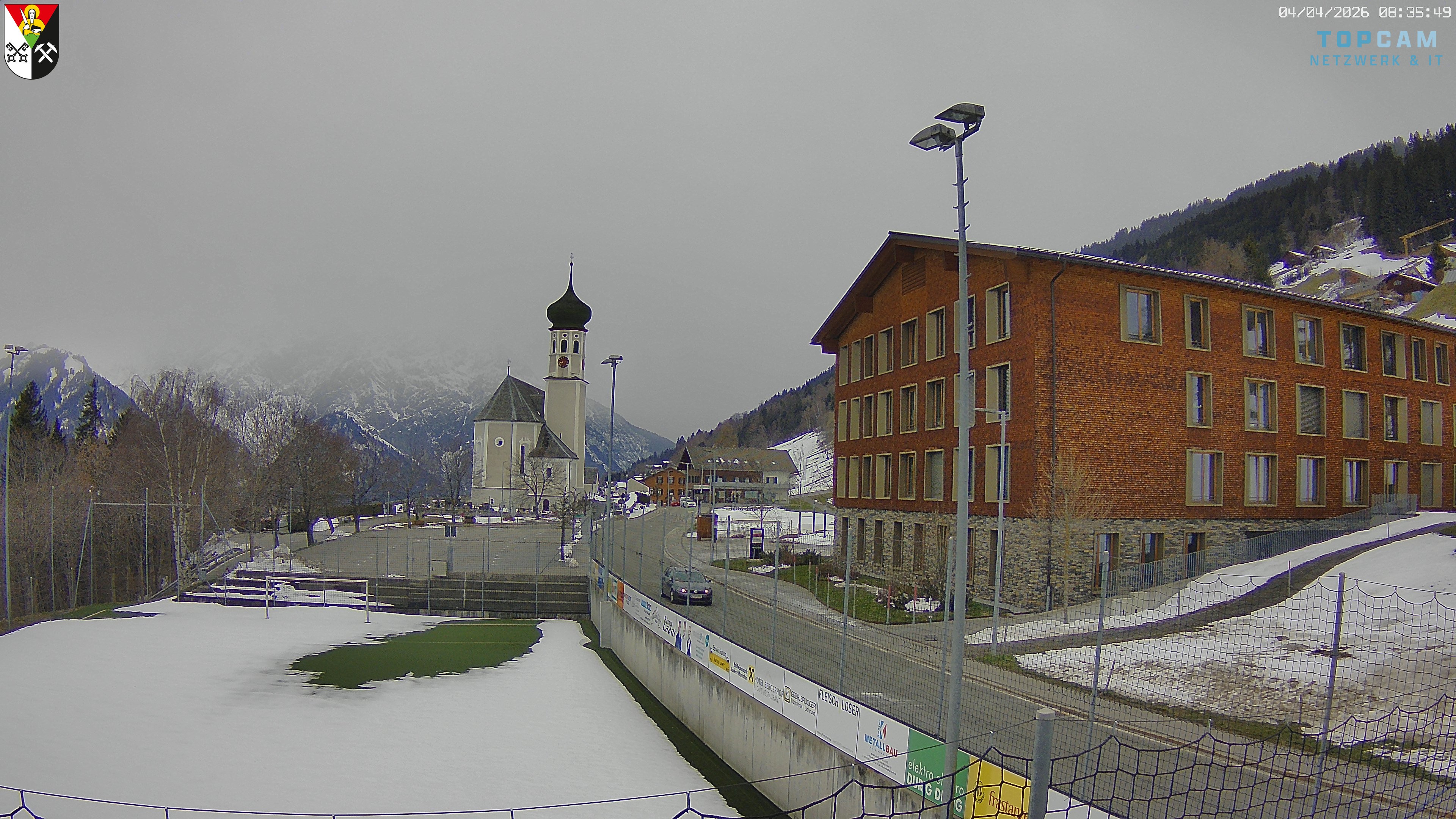 Archived image Webcam Bartholomäberg: St. Bartholomäus