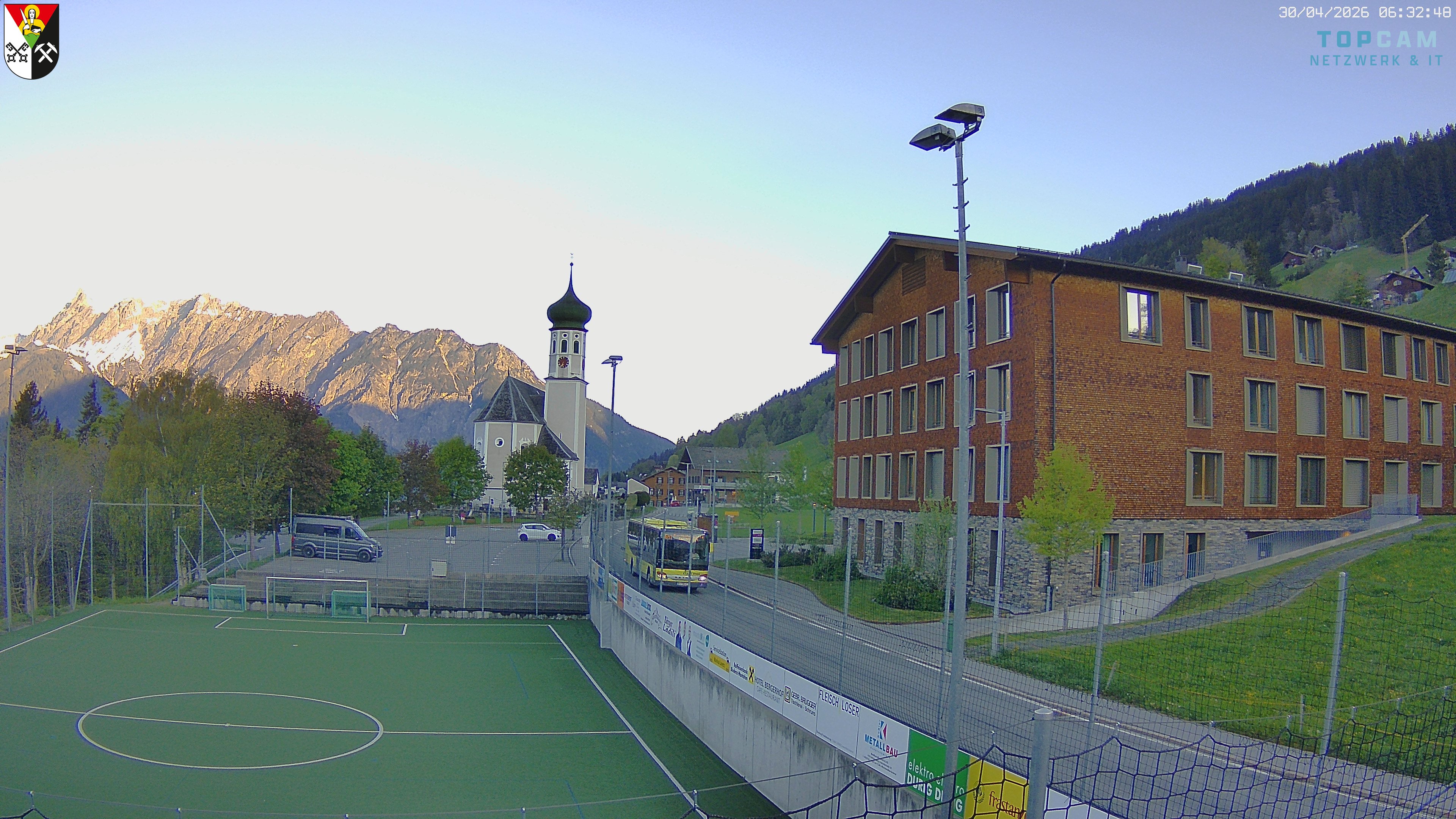 Archiv Foto Webcam Bartholomäberg - Kirche St. Bartholomäus