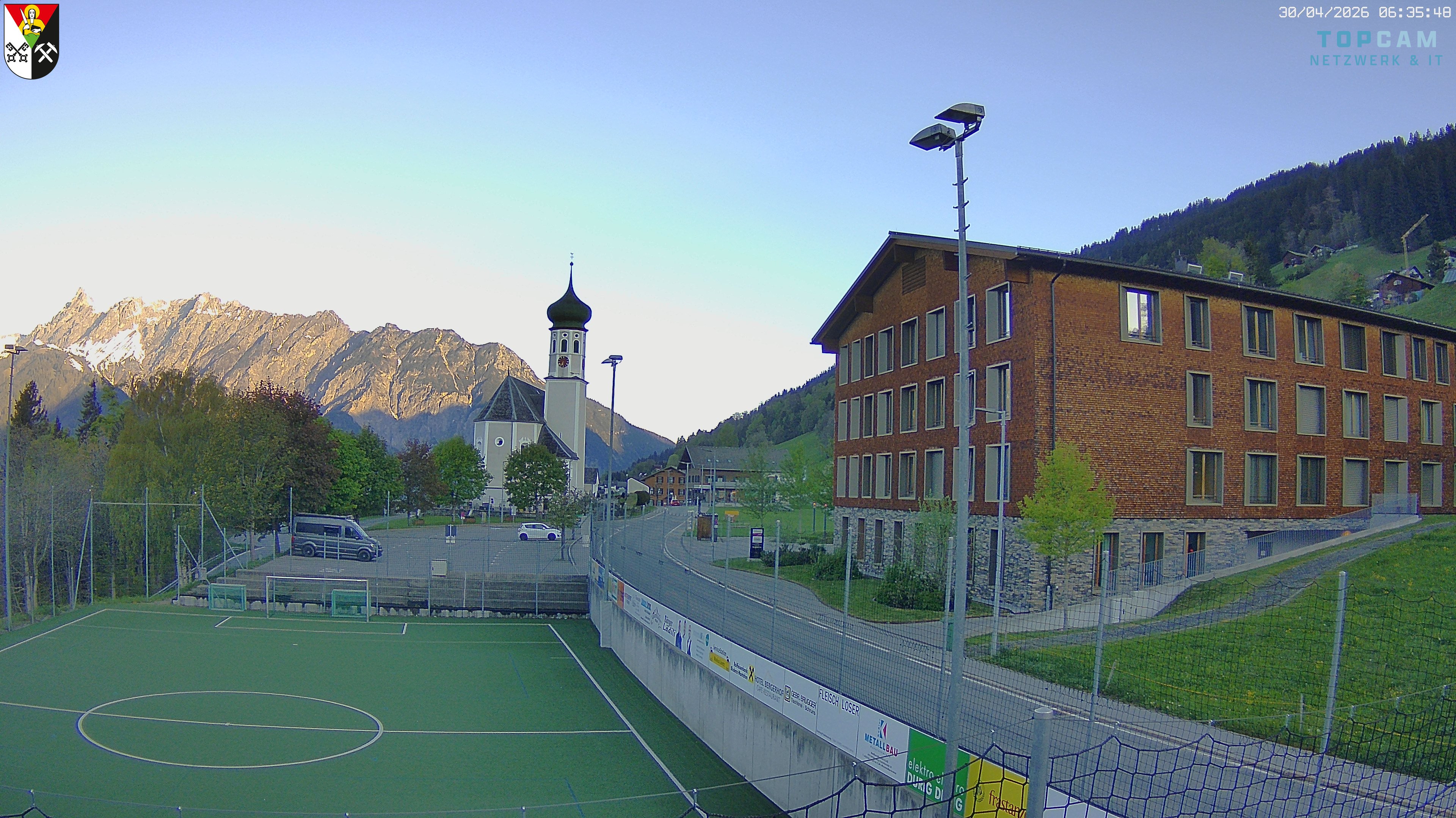 Archiv Foto Webcam Bartholomäberg - Kirche St. Bartholomäus