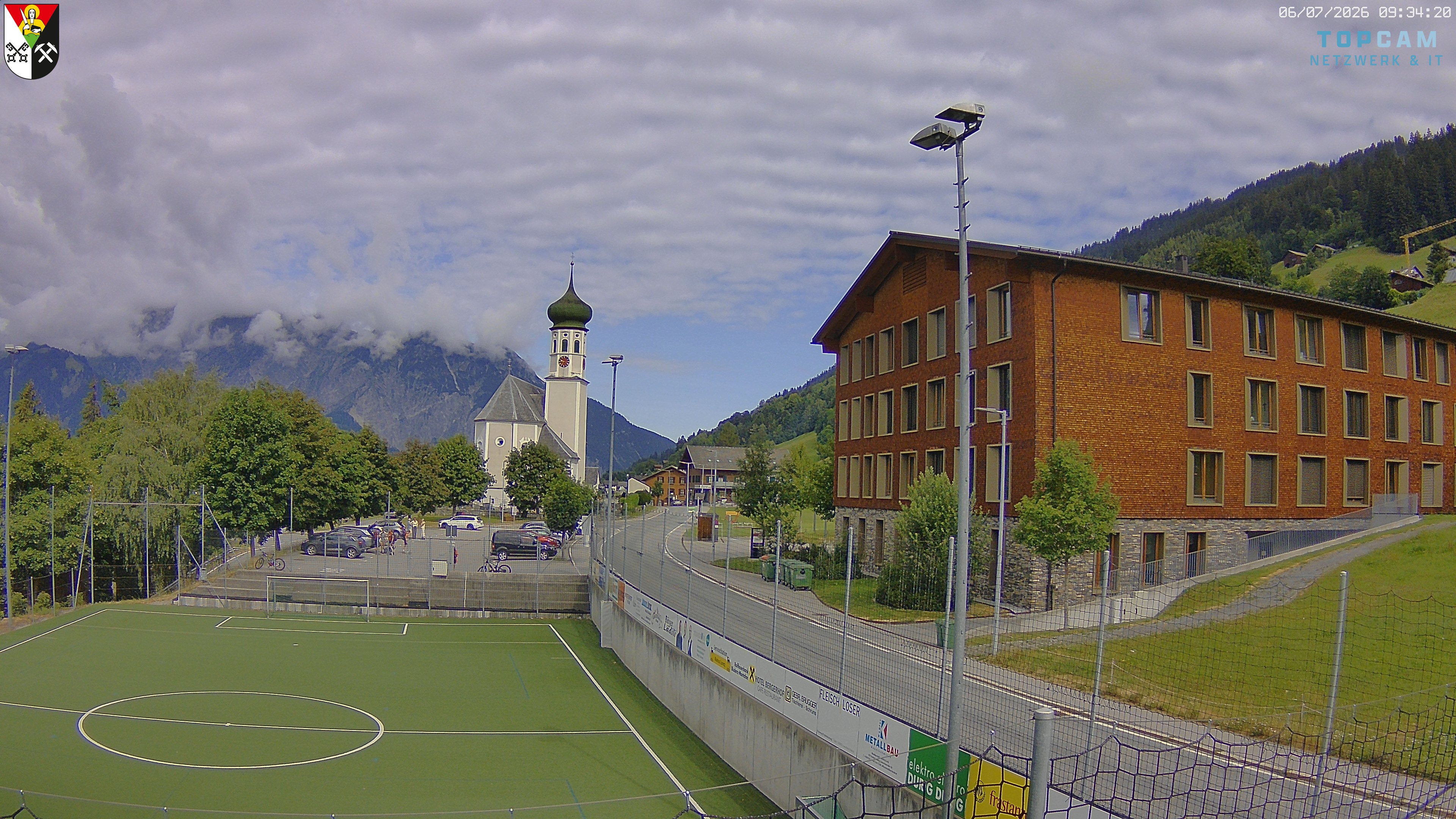 Archiv Foto Webcam Bartholomäberg - Kirche St. Bartholomäus