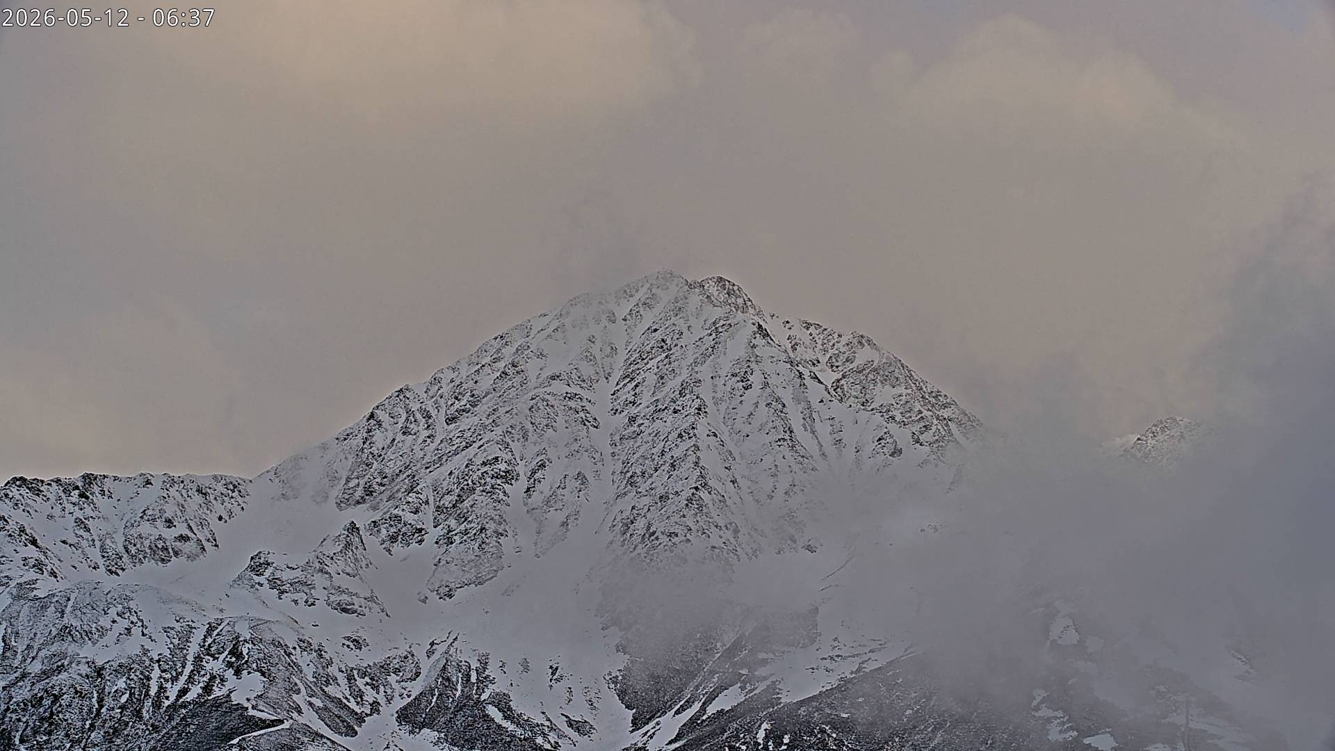Archived image Webcam View towards Rosskogel, Oberperfuss (Tyrol)