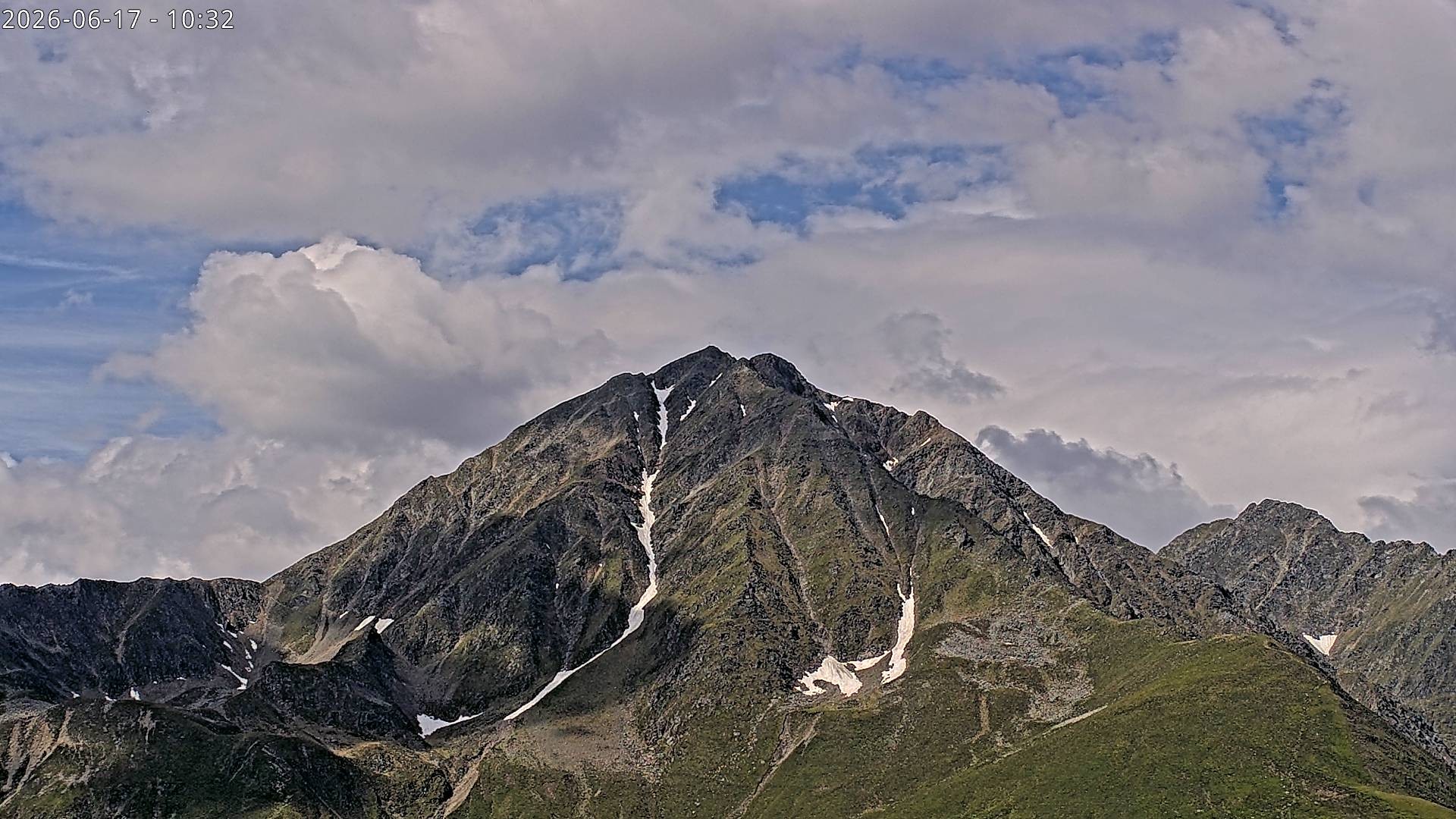 Archiv Foto Webcam Sicht auf Rosskogel in Oberperfuss, Tirol