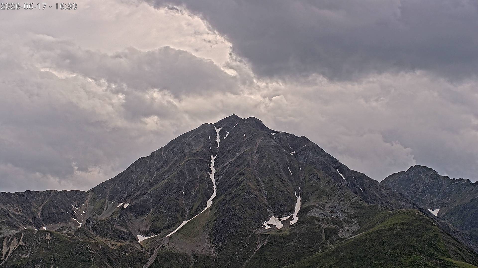 Archiv Foto Webcam Sicht auf Rosskogel in Oberperfuss, Tirol