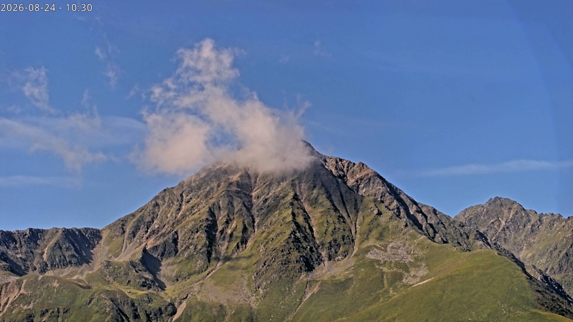 Archived image Webcam View towards Rosskogel, Oberperfuss (Tyrol)