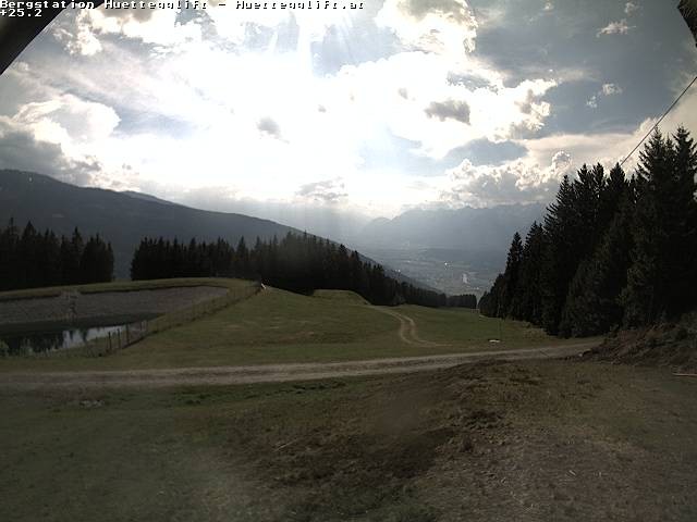 Archived image Webcam Weerberg